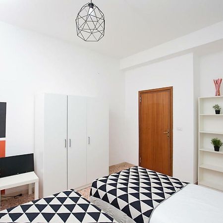 Ponte Tiberio Apartment ริมินี ภายนอก รูปภาพ