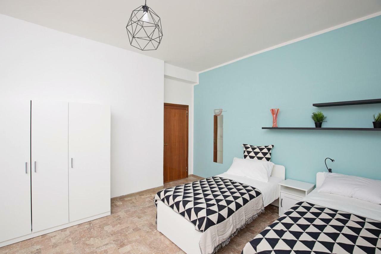 Ponte Tiberio Apartment ริมินี ภายนอก รูปภาพ